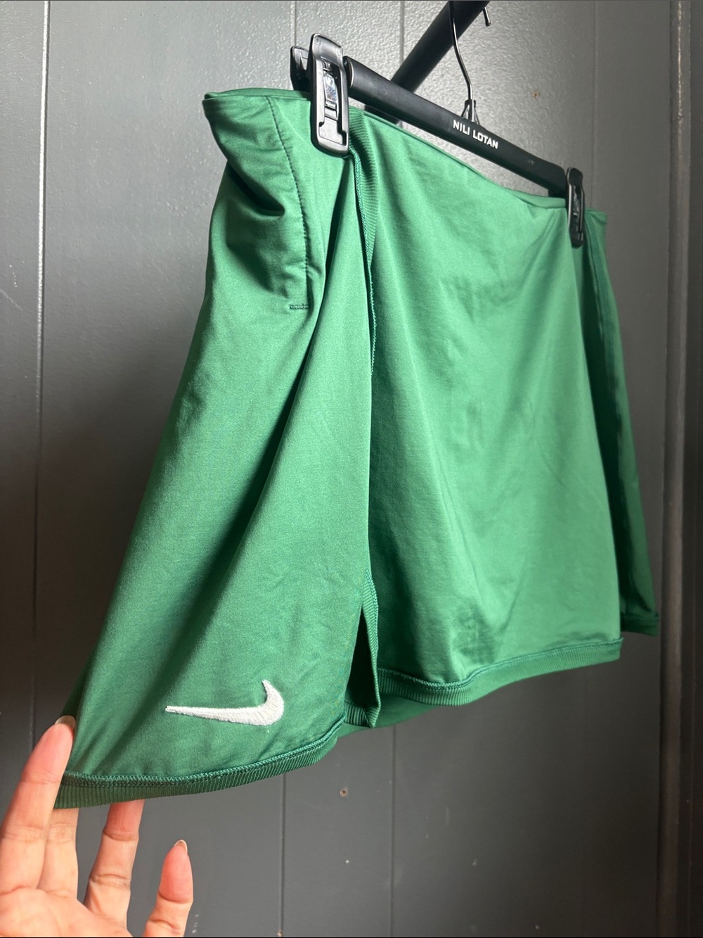 Nike Emerald Green Athletic Skirt with Swoosh Tennis or Golf secret pocket Large - Picture 2 of 8